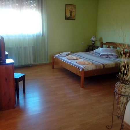 Guest House Ambrozia Kotel Dış mekan fotoğraf