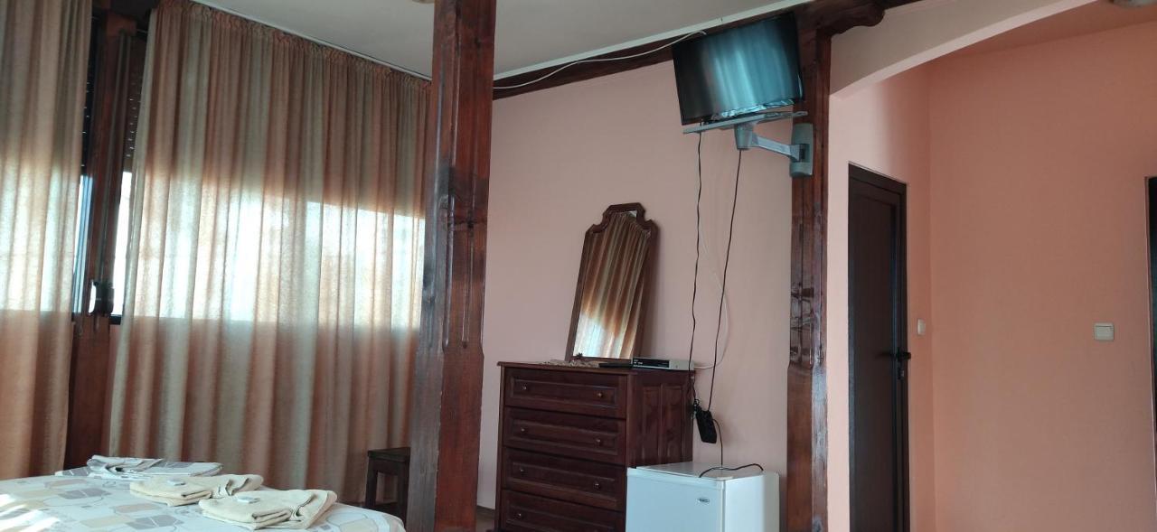 Guest House Ambrozia Kotel Dış mekan fotoğraf