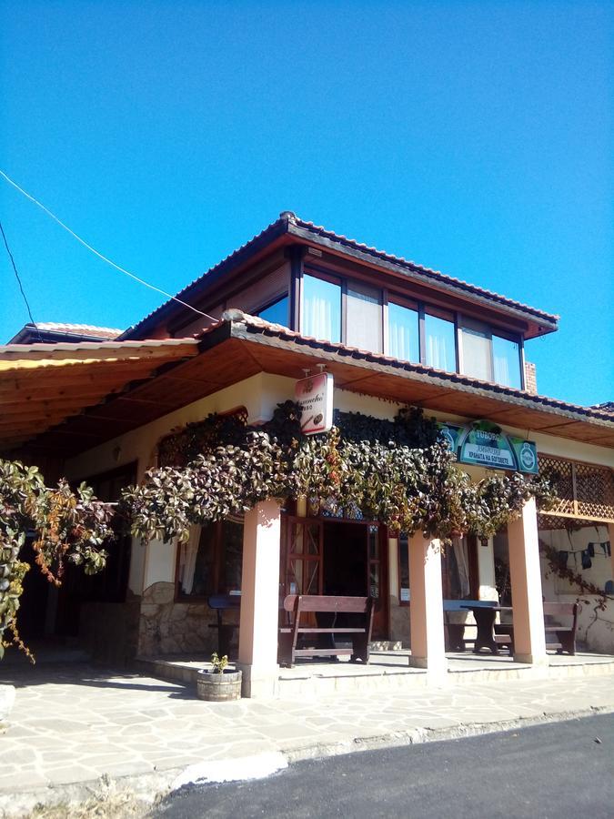 Guest House Ambrozia Kotel Dış mekan fotoğraf